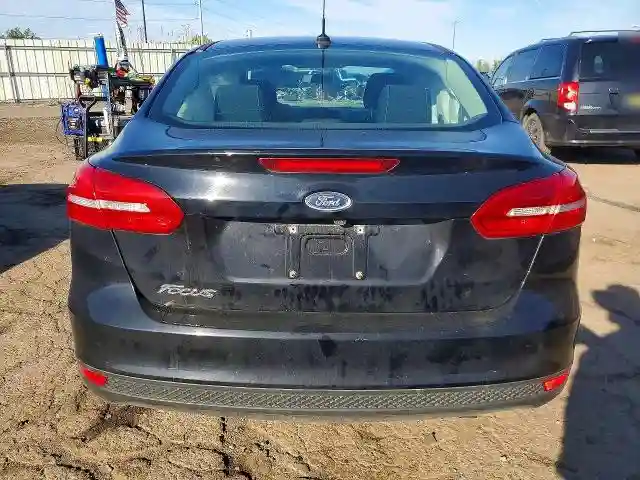 1FADP3E27HL270528 2017 FORD FOCUS-5