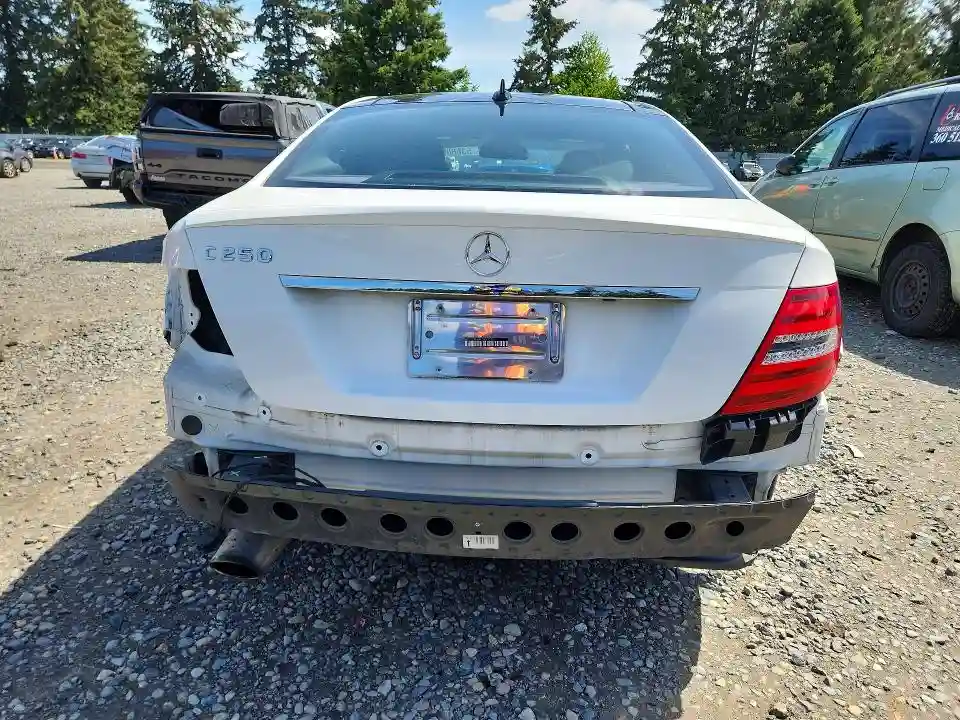 WDDGJ4HB8FG421012 2015 MERCEDES-BENZ C-CLASS-5
