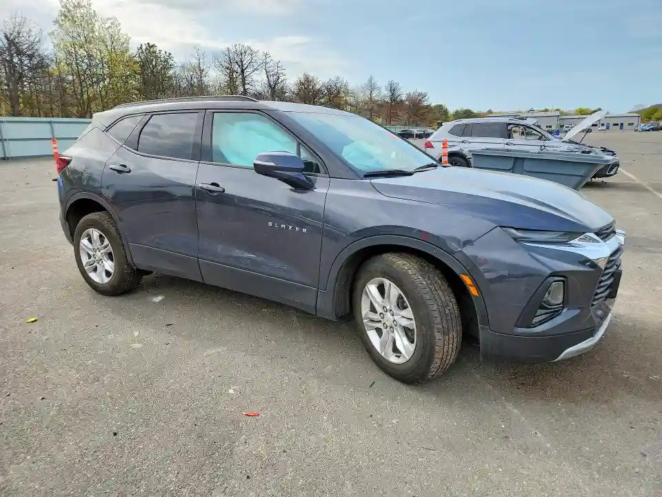 3GNKBHR43NS132703 2022 CHEVROLET BLAZER-3