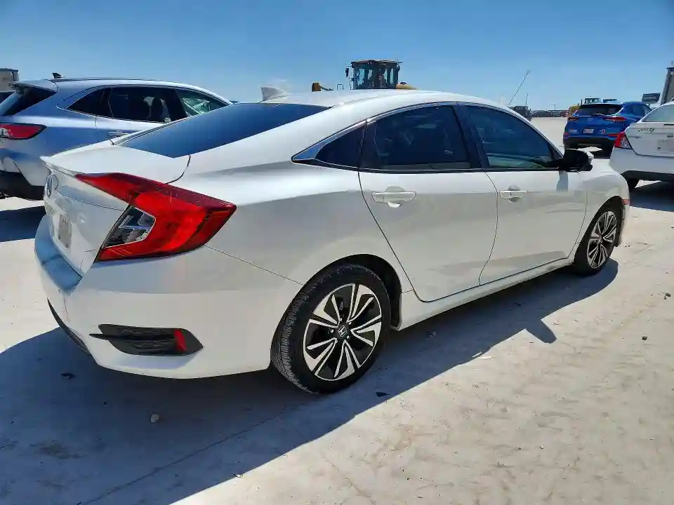 19XFC1F3XGE206744 2016 HONDA CIVIC-2