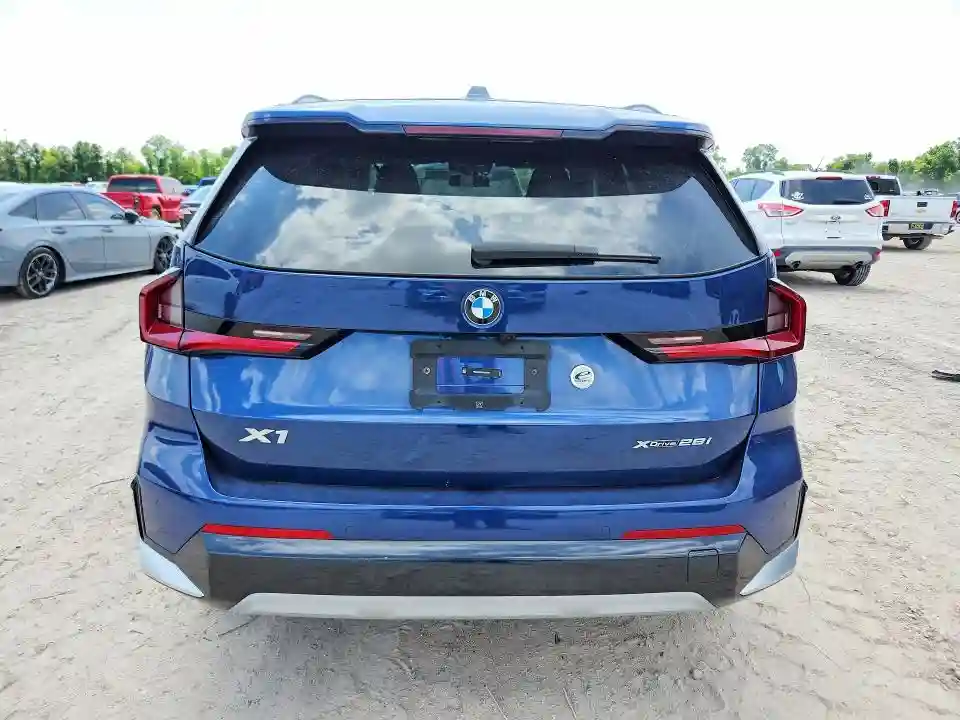 WBX73EF0XR5Z26001 2024 BMW X1-5