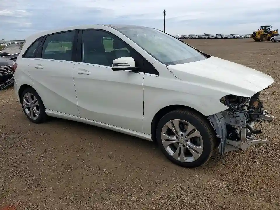 WDDMH4GB1JJ443395 2018 MERCEDES-BENZ B-CLASS-3