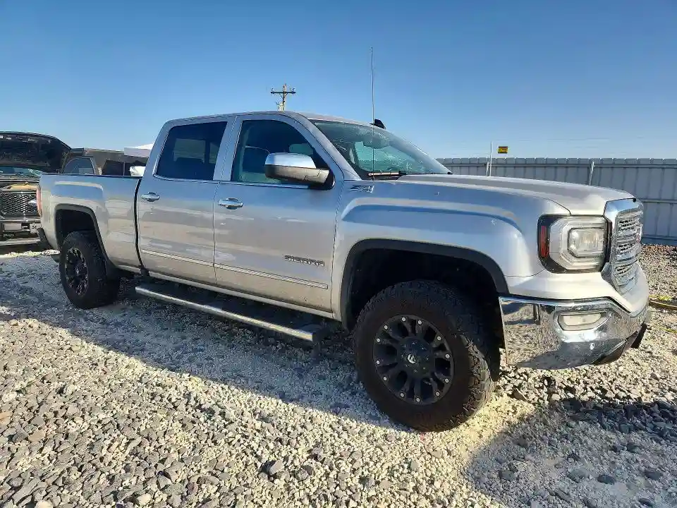 3GTU2NEC9HG389367 2017 GMC SIERRA-3