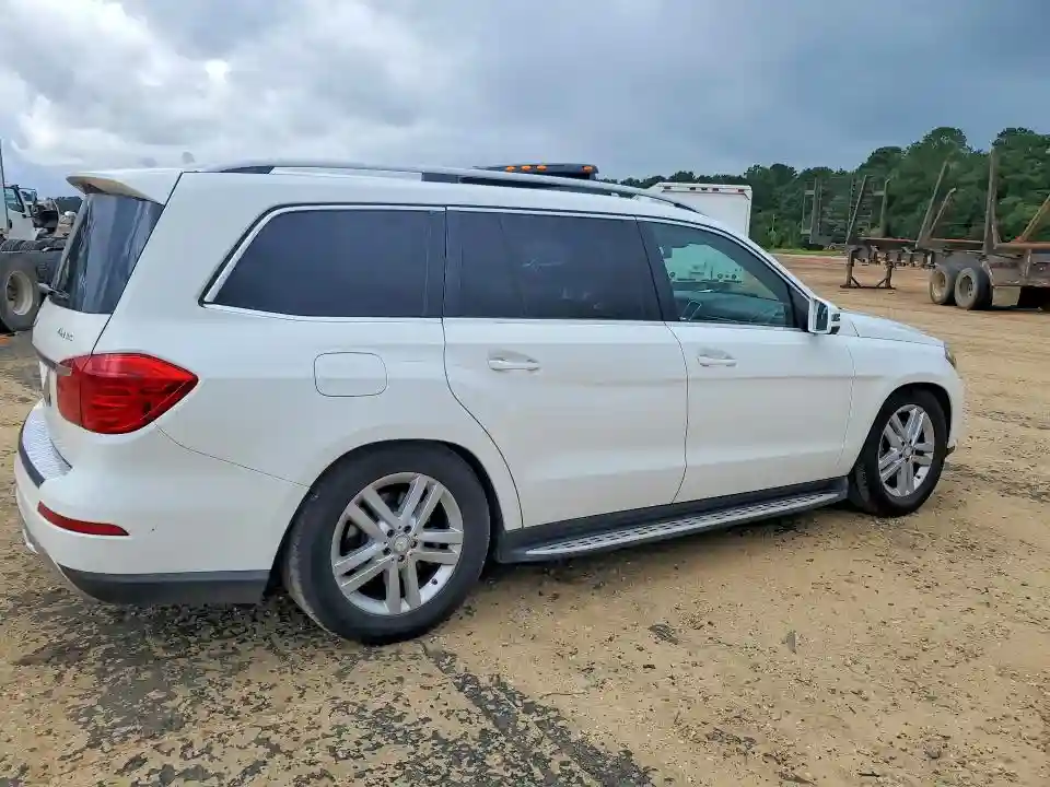 4JGDF6EE8FA508836 2015 MERCEDES-BENZ GL-CLASS-2
