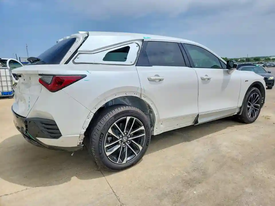 4W5KHMRK2RZ517938 2024 ACURA ZDX-2