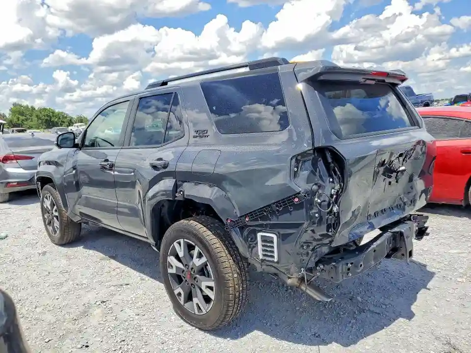 JTEVA5AR4T5012345 2026 TOYOTA 4RUNNER-1