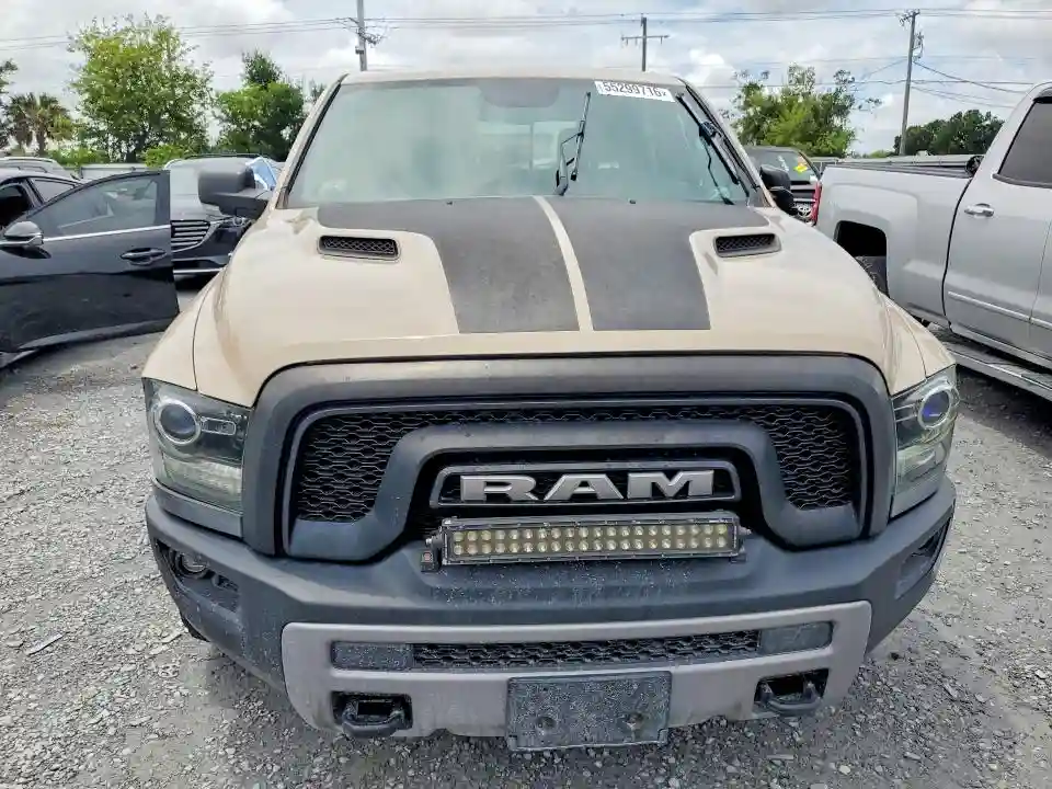 1C6RR7YT9HS611883 2017 RAM 1500-4