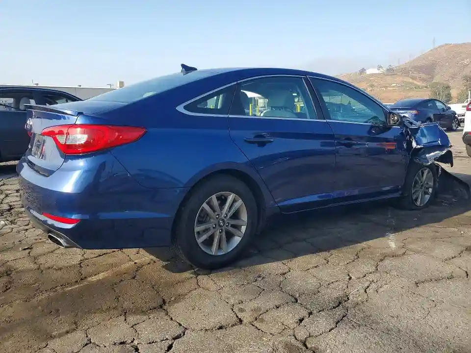 5NPE24AF2FH026203 2015 HYUNDAI SONATA-2