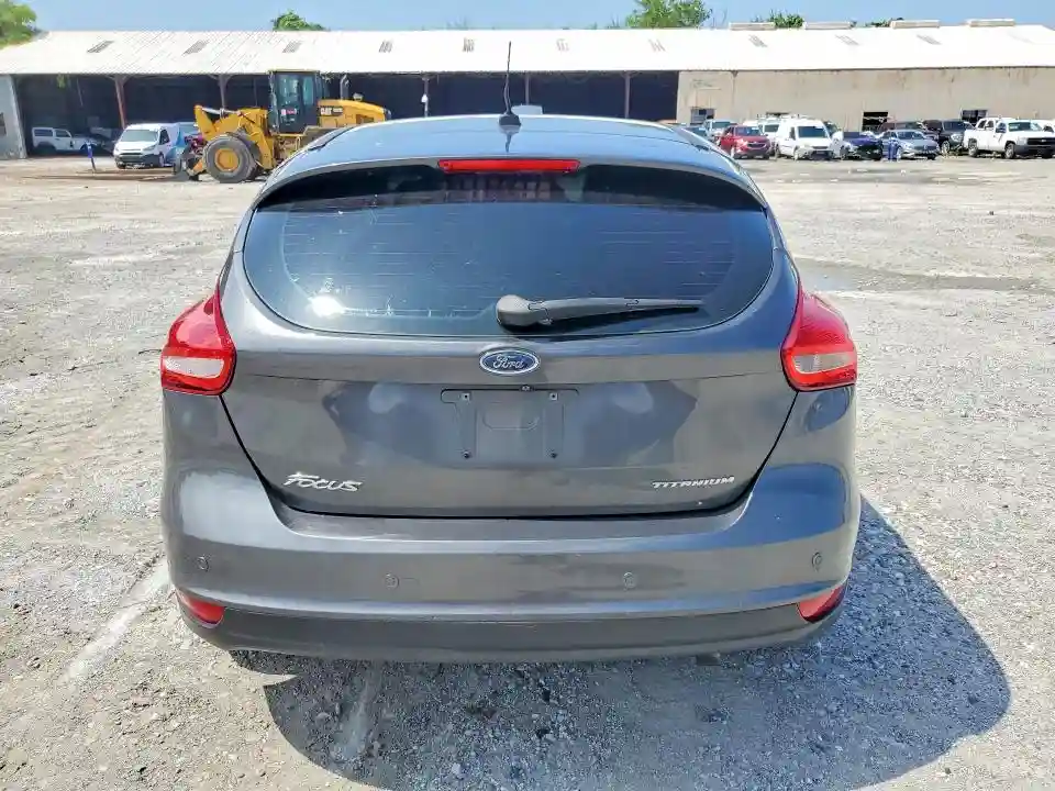 1FADP3N21HL279726 2017 FORD FOCUS-5