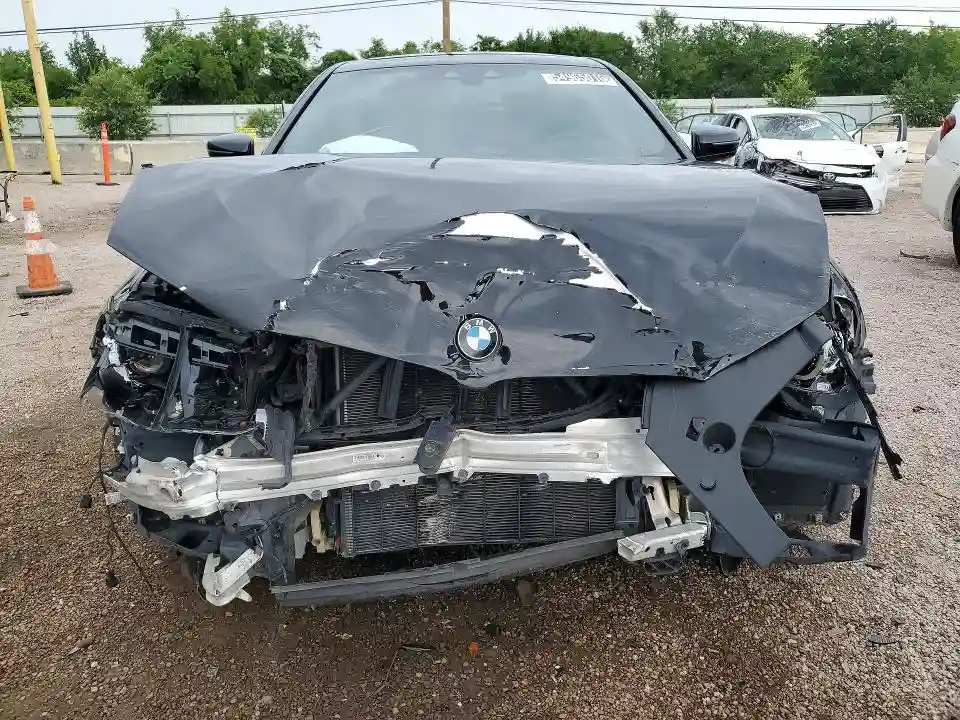 WBAJA5C50KWW40213 2019 BMW 5 SERIES-4