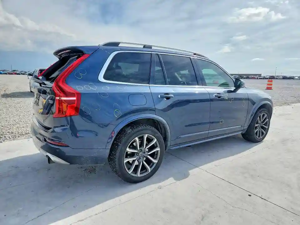 YV4102PK7K1453808 2019 VOLVO XC90-2