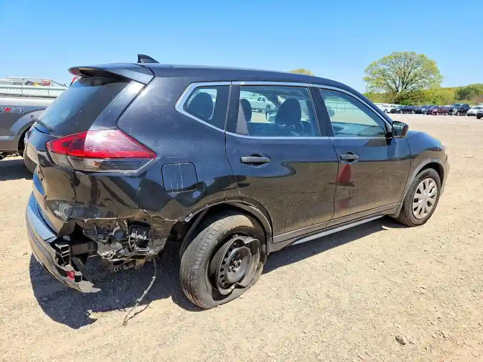 KNMAT2MV6JP517096 2018 NISSAN ROGUE-2