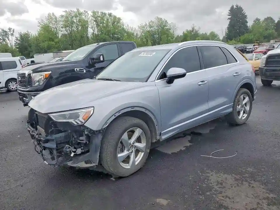 WA1BECF39L1044391 2020 AUDI Q3-0