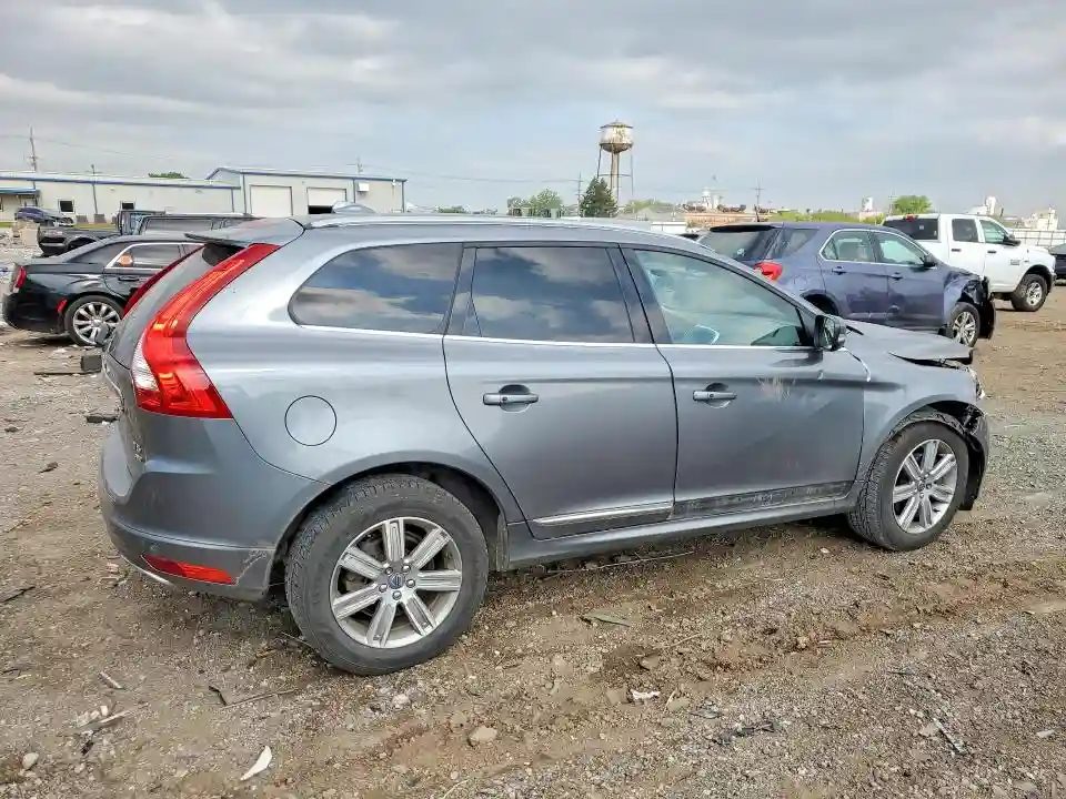YV440MRU8H2141751 2017 VOLVO XC60-2