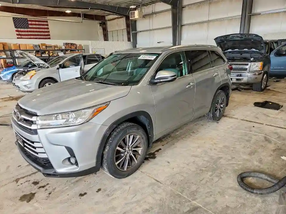 5TDJZRFHXHS357173 2017 TOYOTA HIGHLANDER-0