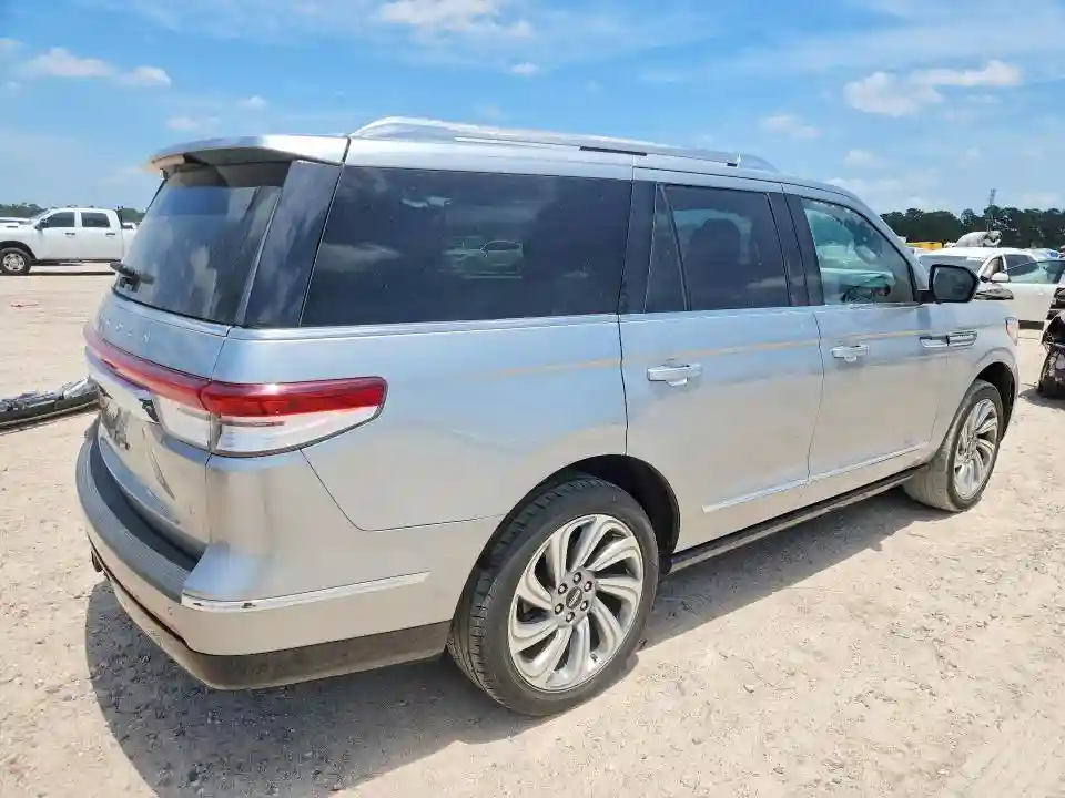5LMJJ2KT0NEL10155 2022 LINCOLN NAVIGATOR-2