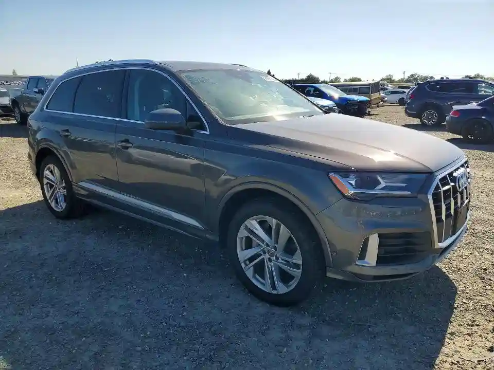 WA1LXAF7XLD002820 2020 AUDI Q7-3