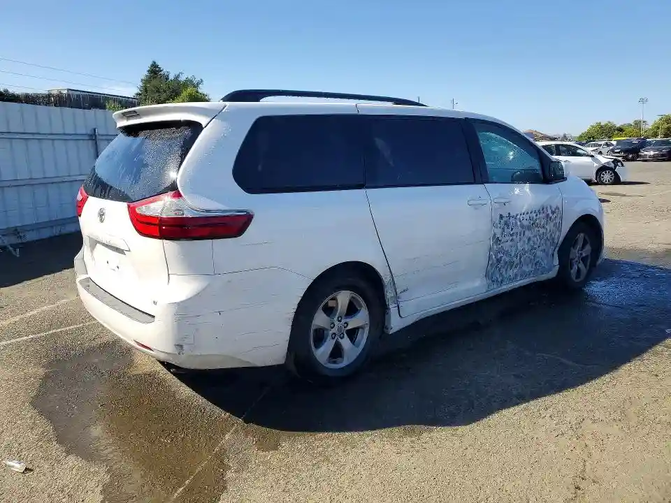 5TDKK3DC9GS714581 2016 TOYOTA SIENNA-2