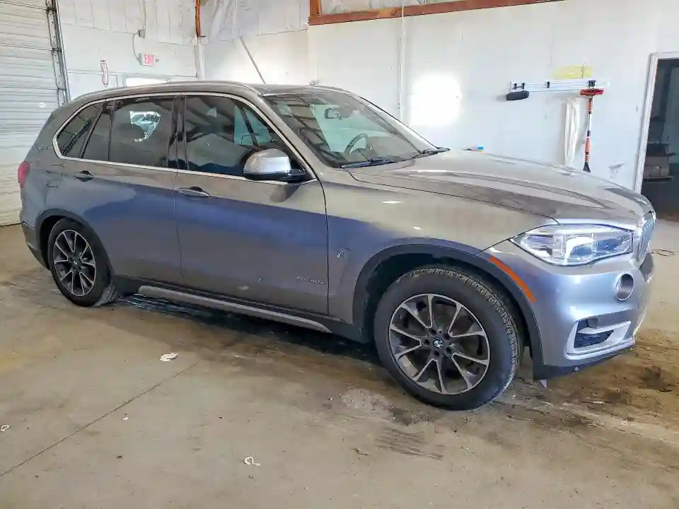 5UXKT0C50J0W02064 2018 BMW X5-3