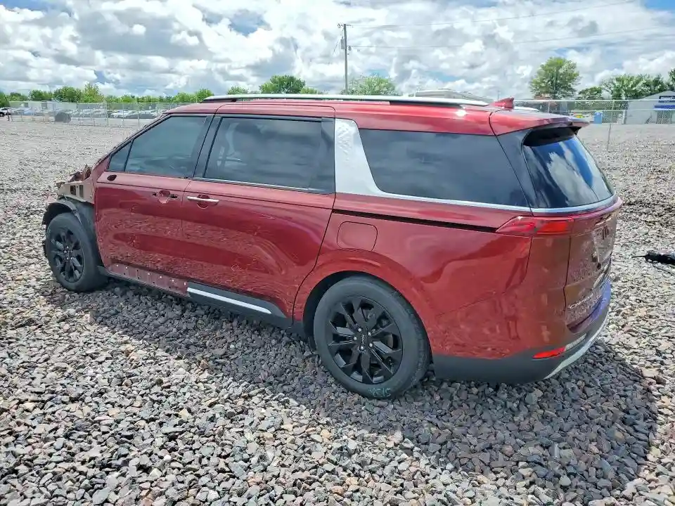 KNDNE5H33N6070860 2022 KIA CARNIVAL S-1