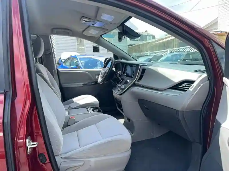 5TDKZ3DC1LS043252 2020 TOYOTA SIENNA-4