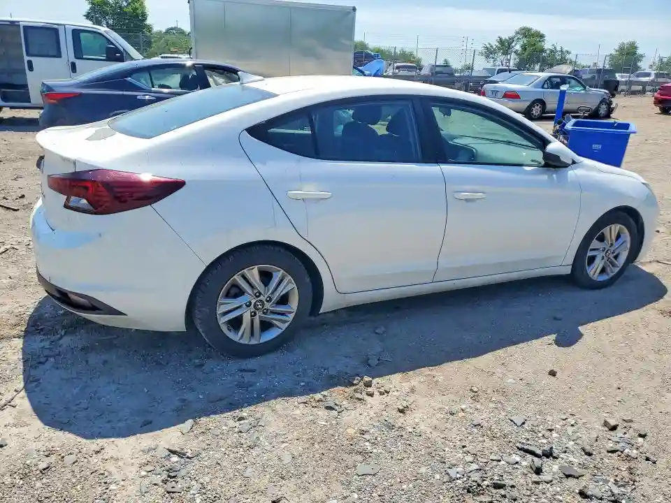 5NPD84LF0KH474425 2019 HYUNDAI ELANTRA-2