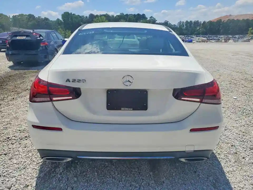 WDD3G4EB5KW025122 2019 MERCEDES-BENZ A-CLASS-5