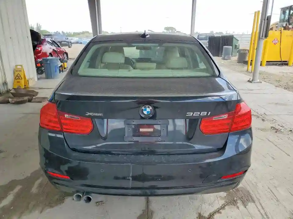 WBA3B5G53FNS14690 2015 BMW 3 SERIES-5