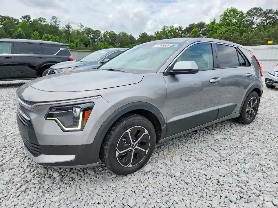 KNDCP3LEXP5061161 2023 KIA NIRO-0