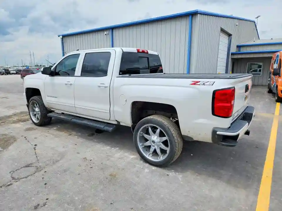 3GCUKRECXJG139407 2018 CHEVROLET SILVERADO-1