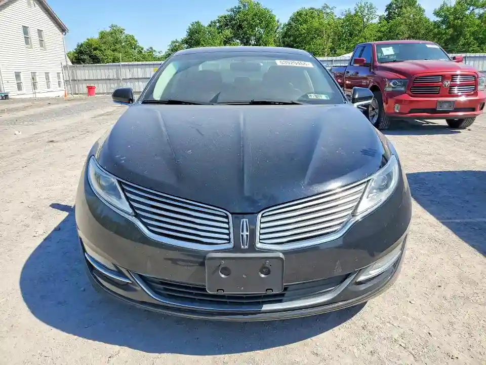 3LN6L2J94GR610287 2016 LINCOLN MKZ-4