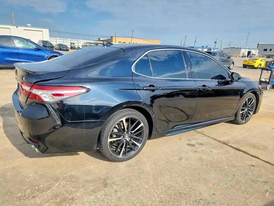 4T1B61HK0KU811176 2019 TOYOTA CAMRY-2