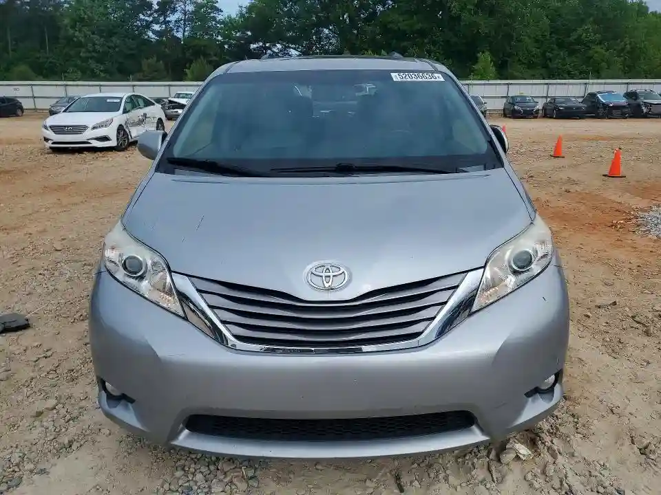 5TDYK3DC8FS631779 2015 TOYOTA SIENNA-4