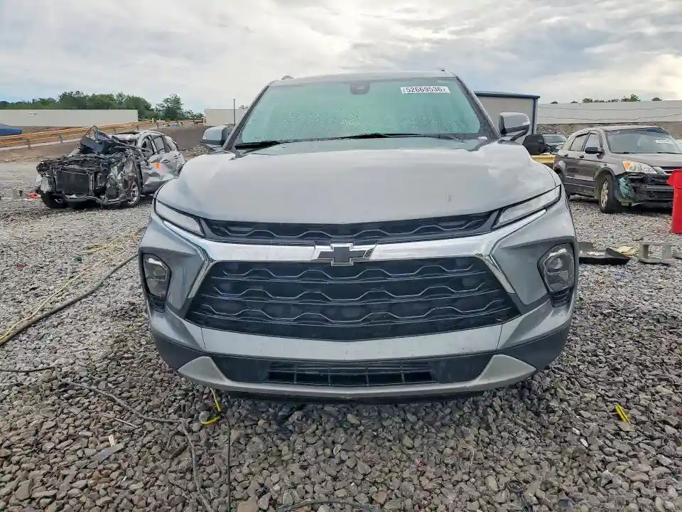 3GNKBDR47RS181899 2024 CHEVROLET BLAZER-4