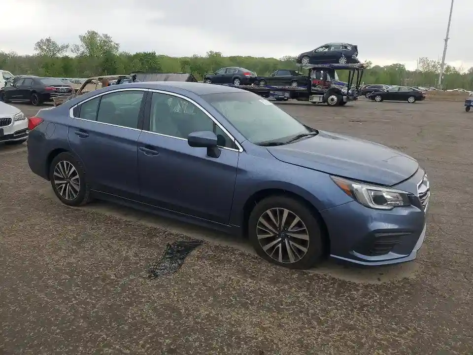 4S3BNAC6XJ3015945 2018 SUBARU LEGACY-3