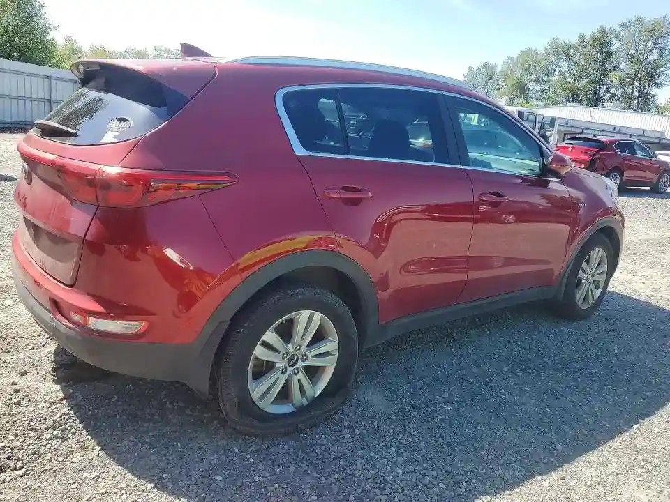 KNDPMCAC1J7463318 2018 KIA SPORTAGE-2