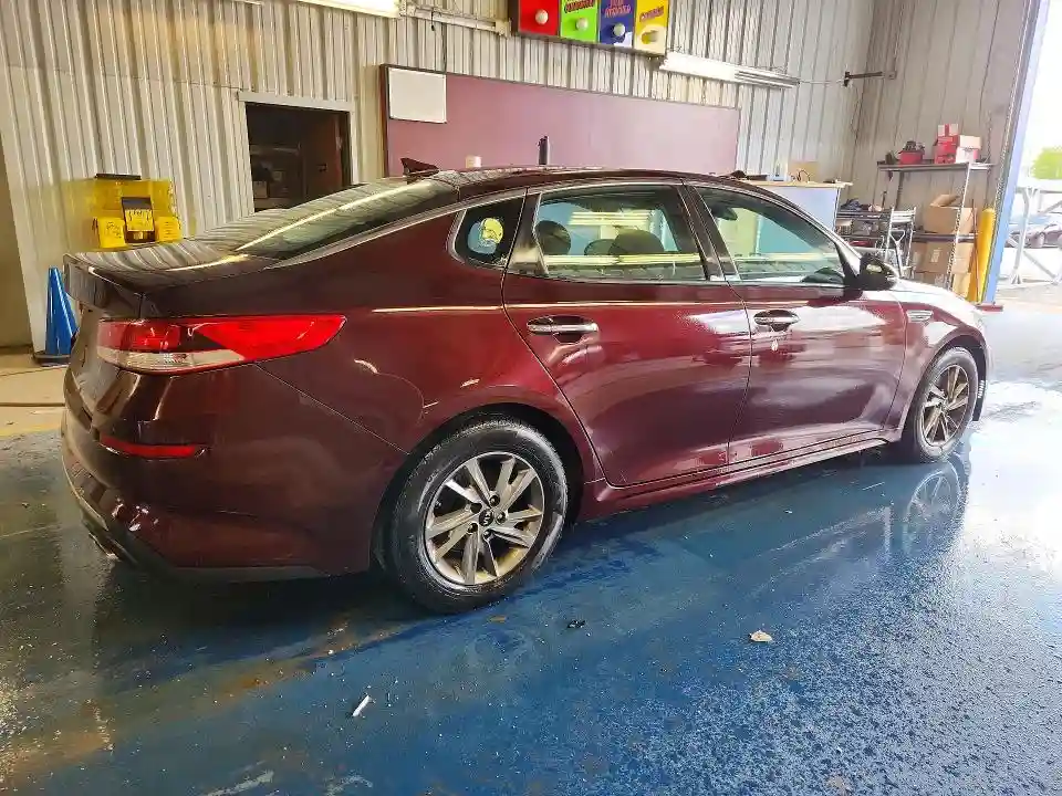 5XXGT4L32KG344191 2019 KIA OPTIMA-2