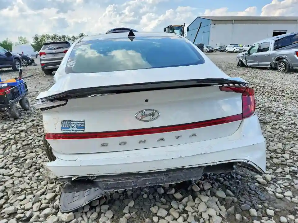 5NPEG4JA2MH075467 2021 TRIUMPH CAR SONATA SE-5