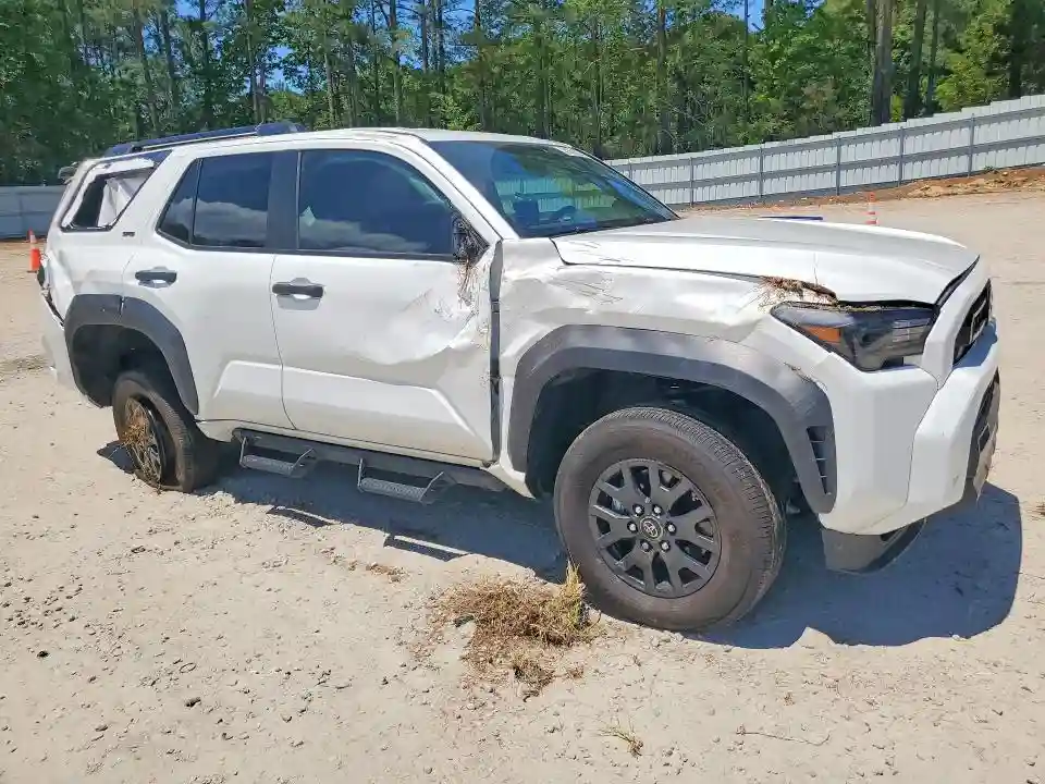 JTEVA5BRXS5056847 2025 TOYOTA 4RUNNER-3