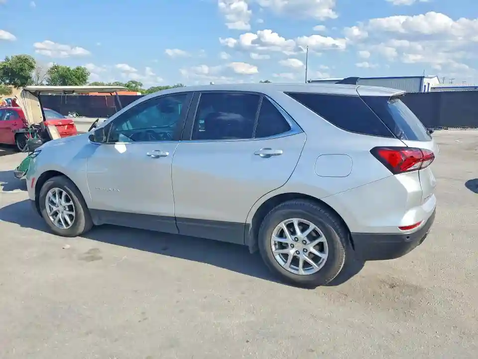 2GNAXJEV8N6138949 2022 CHEVROLET EQUINOX-1