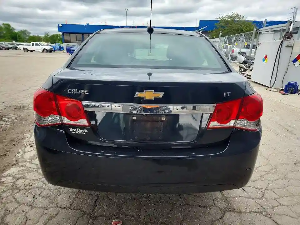 1G1PE5SB8G7155773 2016 CHEVROLET CRUZE-5