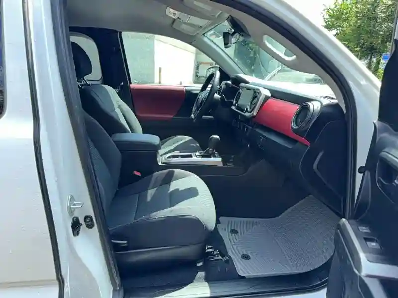 3TYSZ5AN1PT146490 2023 TOYOTA TACOMA-4