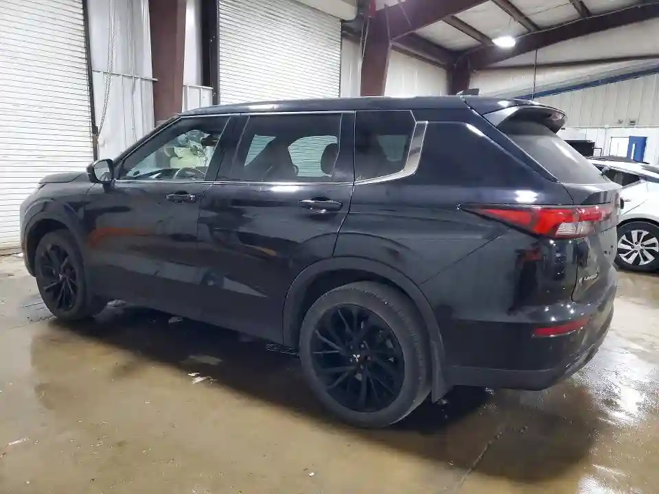 JA4J4UA82PZ048202 2023 MITSUBISHI OUTLANDER-1