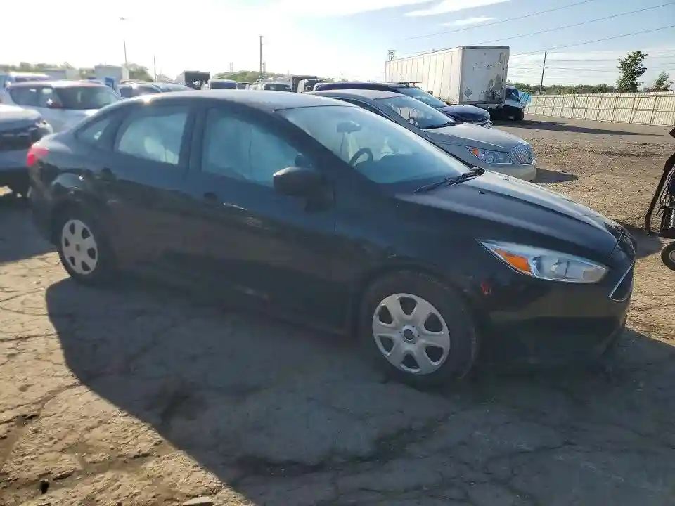 1FADP3E27HL270528 2017 FORD FOCUS-3