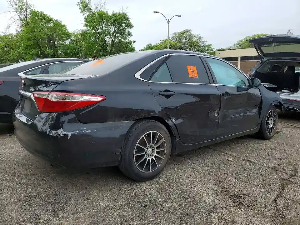 4T4BF1FK0GR532701 2016 TOYOTA CAMRY-2