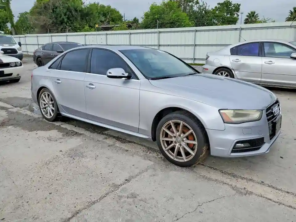 WAUEFAFL8FN022672 2015 AUDI A4-3