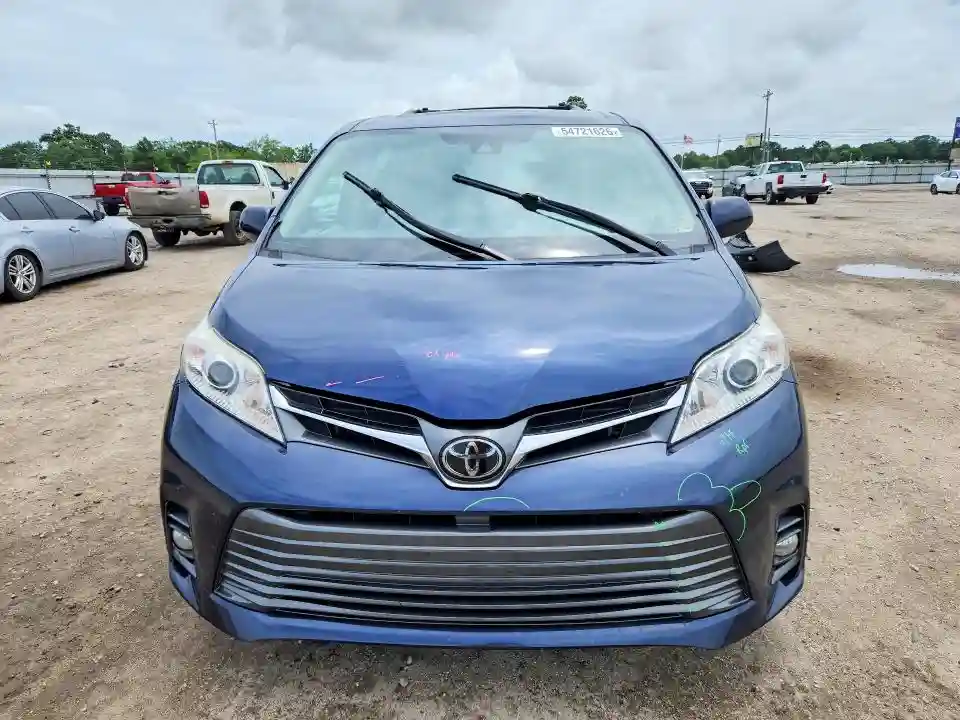 5TDYZ3DC6KS975827 2019 TOYOTA SIENNA-4