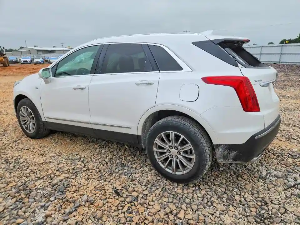 1GYKNBRS2HZ249590 2017 CADILLAC XT5-1