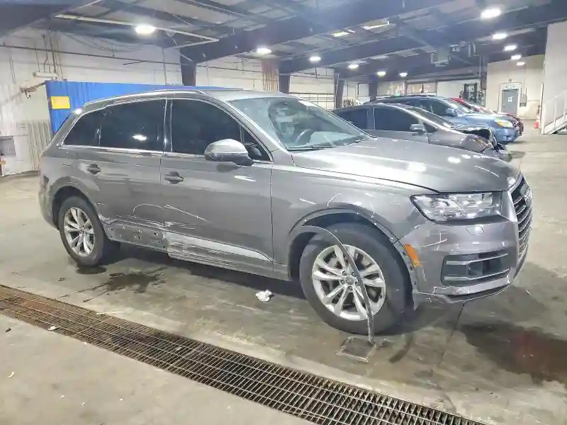 WA1LAAF72JD023711 2018 AUDI Q7-3
