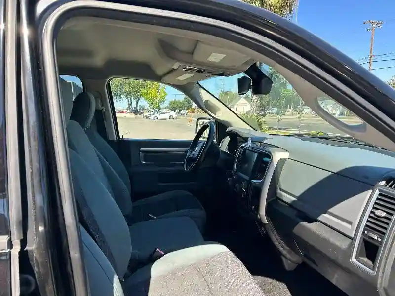 1C6RR6GG4FS578108 2015 RAM 1500-4